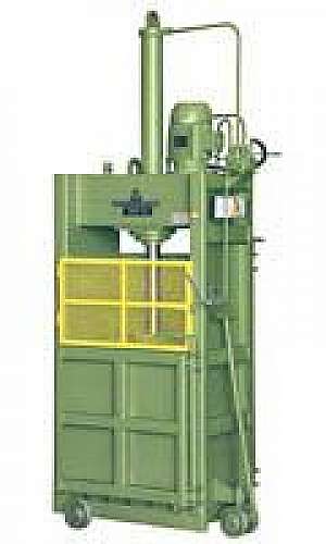 Prensa enfardadeira com força de 10 t Prensa enfardadeira com força de 10 t